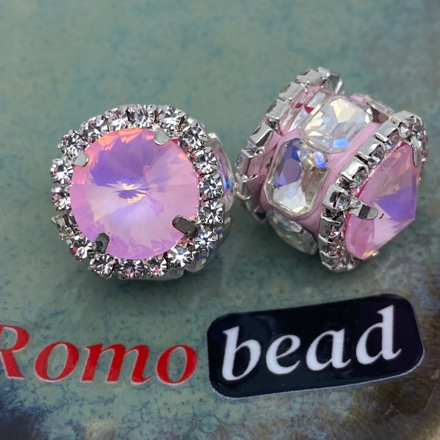 186. supper fancy beads - Romo bead