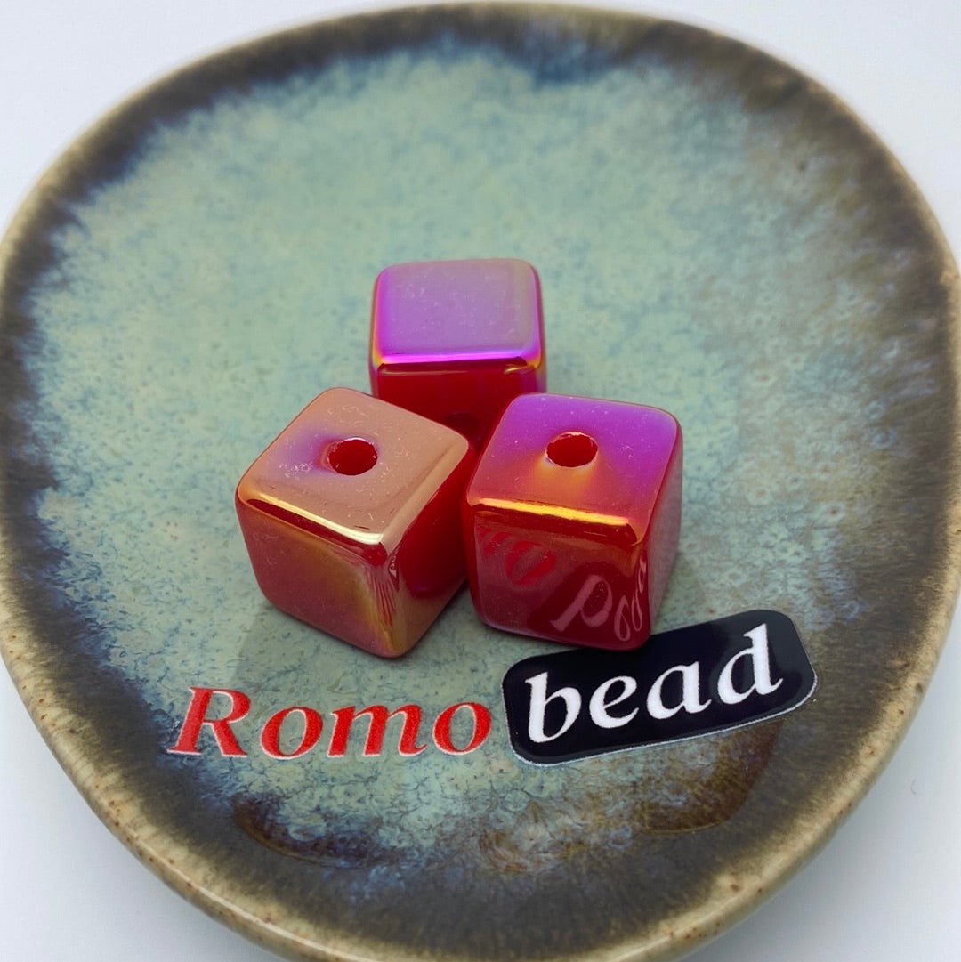 20. cube beads - Romo bead