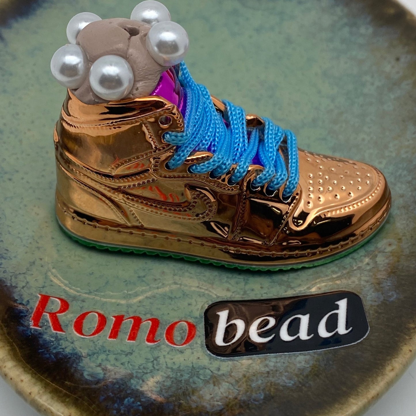 266.supper fancy shooes - Romo bead
