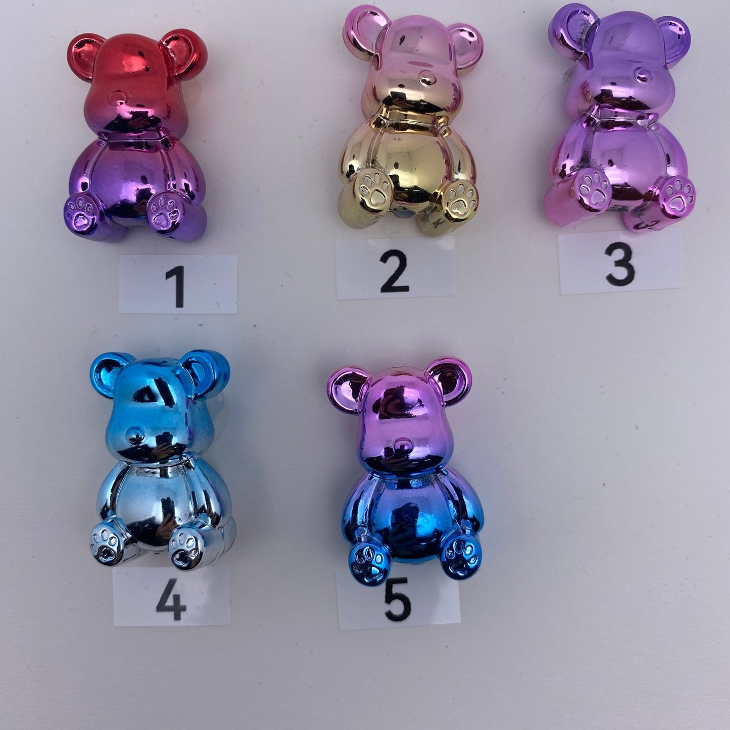 37. Shiny omber Uv bear beads - Romo bead
