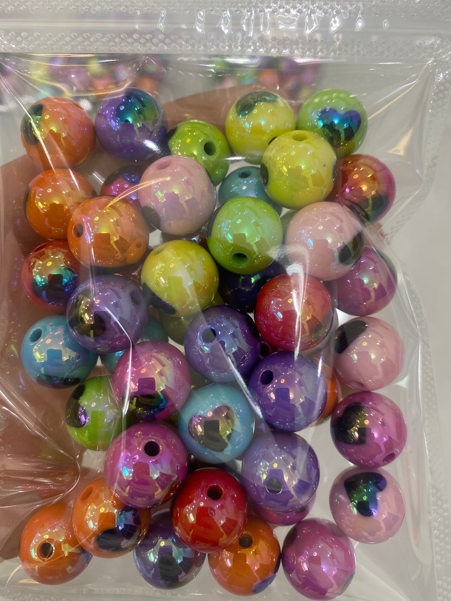355. Round uv beads with heart 16mm mix color 50 pcs
