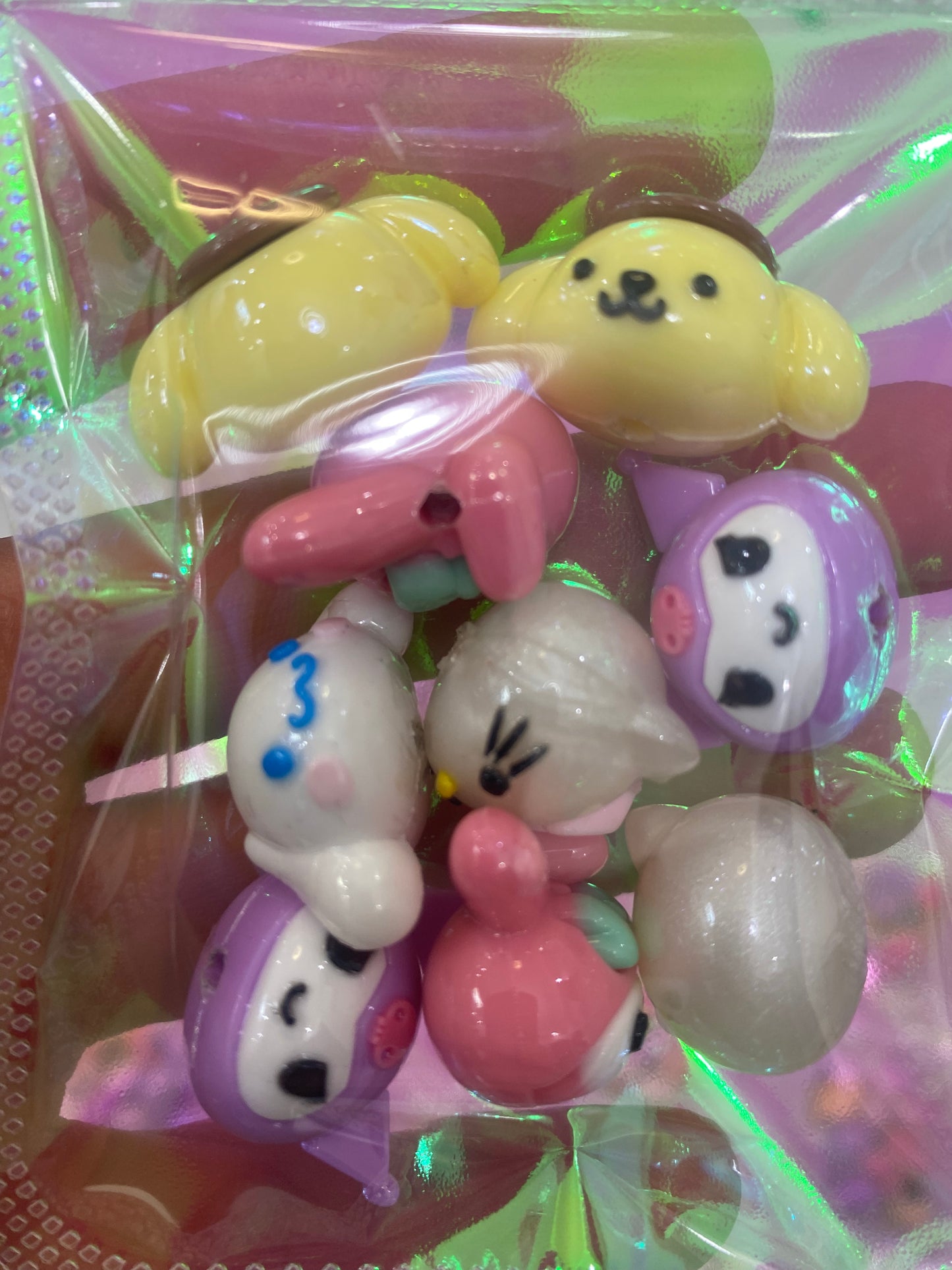 356. Mix Characters HK,KuKu,… 10pcs mix