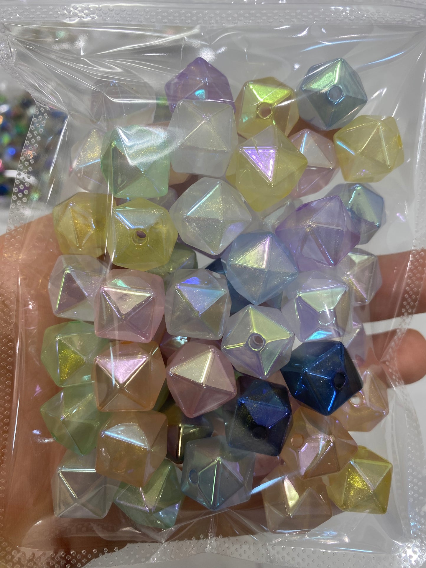358. Hexagon uv beads luminous mix color 50 pcs
