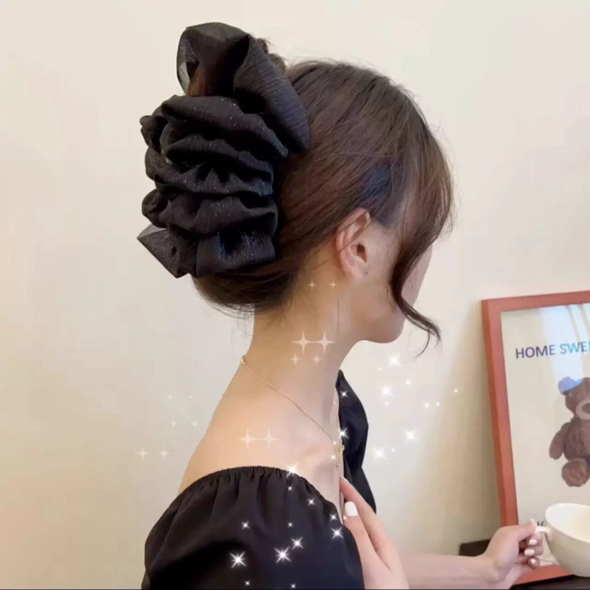 Korean style black bubble claw clip for women, 2026 new bow hair clip, shark clip, hair clip on the back of head, hair accessory