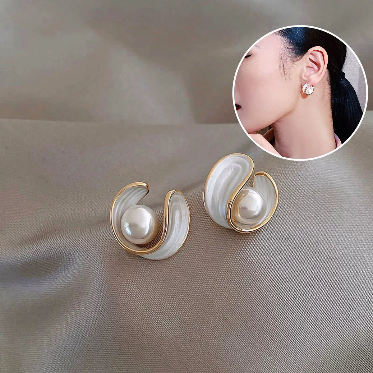 2026 New Hot Large Bite-Mouth Pearl Stud Earrings for Women, High-End Light Luxury Elegant Earrings 925 Silver Needle Earrings