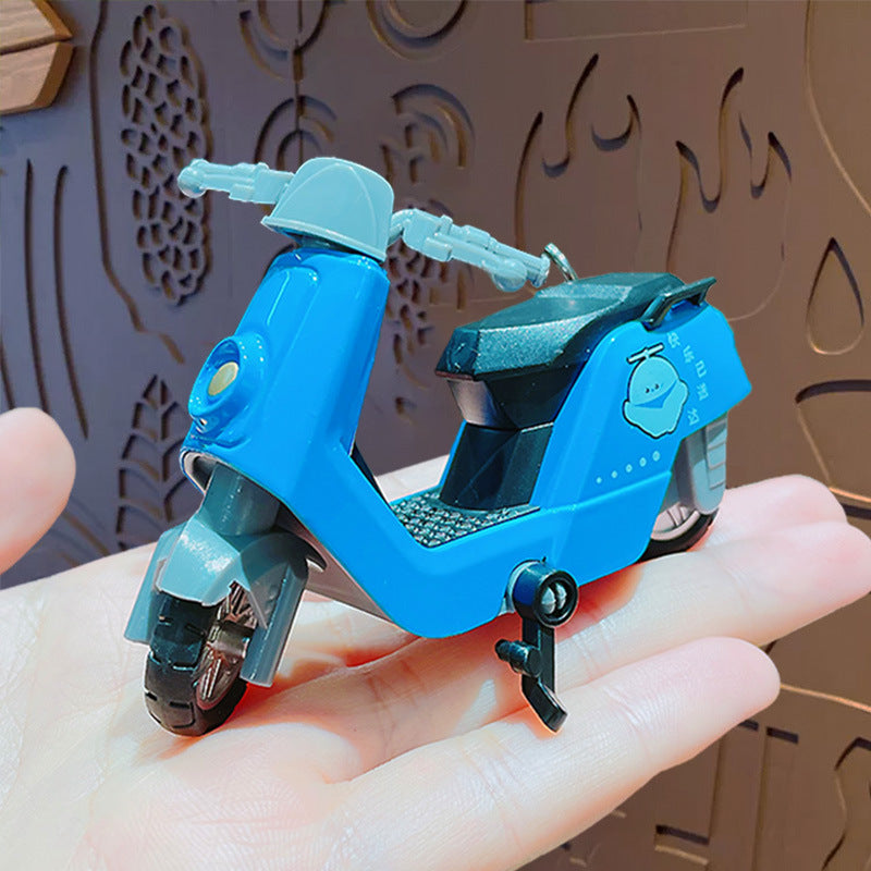 Creative Cartoon Takeaway Electric Car Model Keychain - Couple School Bag Pendant Car Key Chain Small Gift