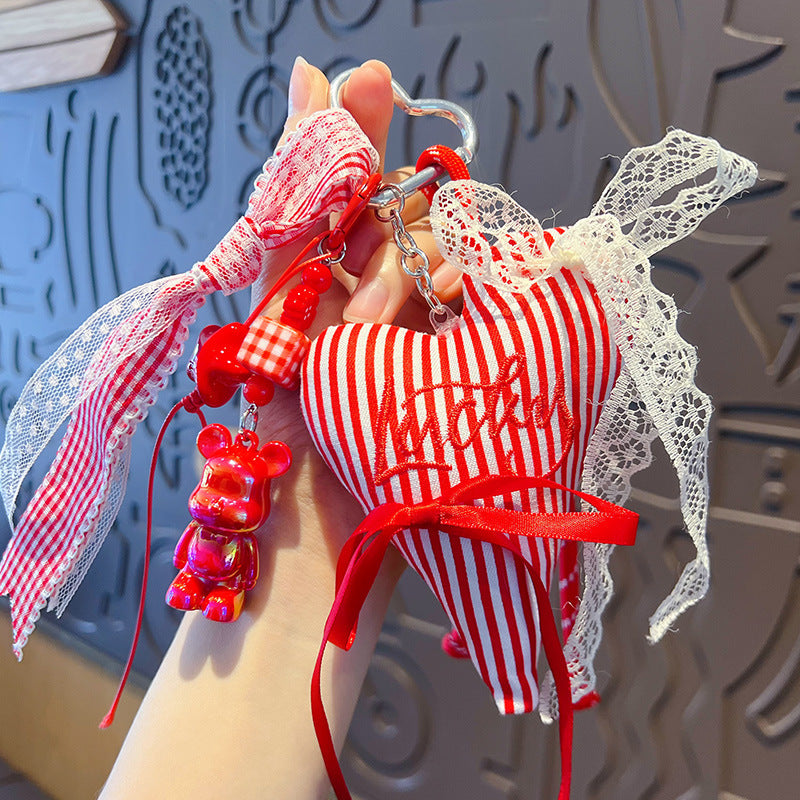 Creative handmade DIY love bear keychain school bag pendant miu is a car keychain bag bag doll pendant