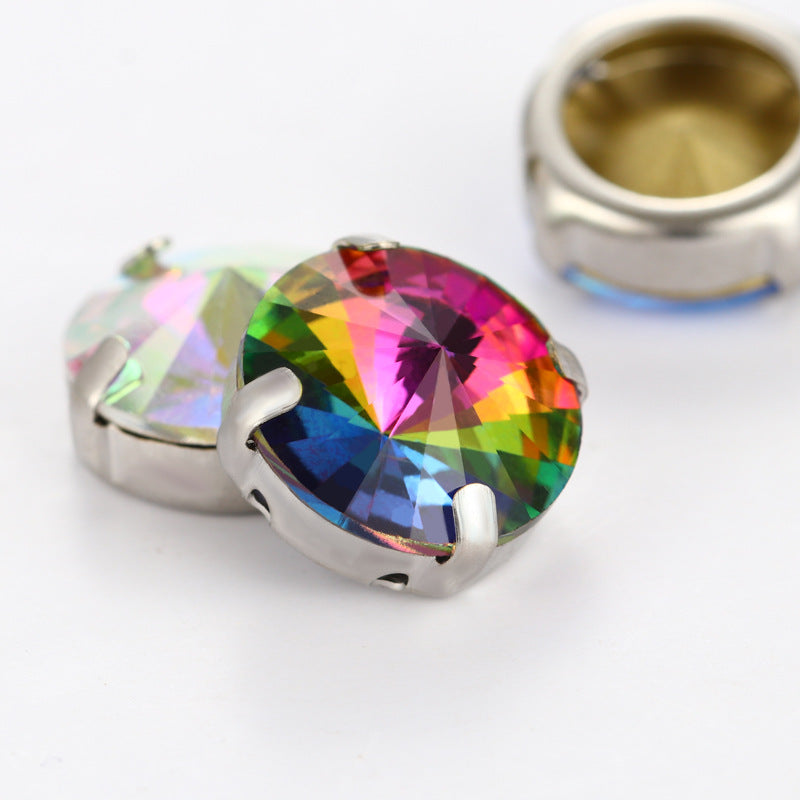 Factory direct sales satellite hollow claw drill glass special-shaped copper claw thickened hand-sewn garment accessories DIY accessories