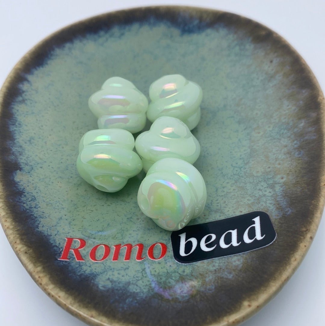 14. cream spiral beads - Romo bead