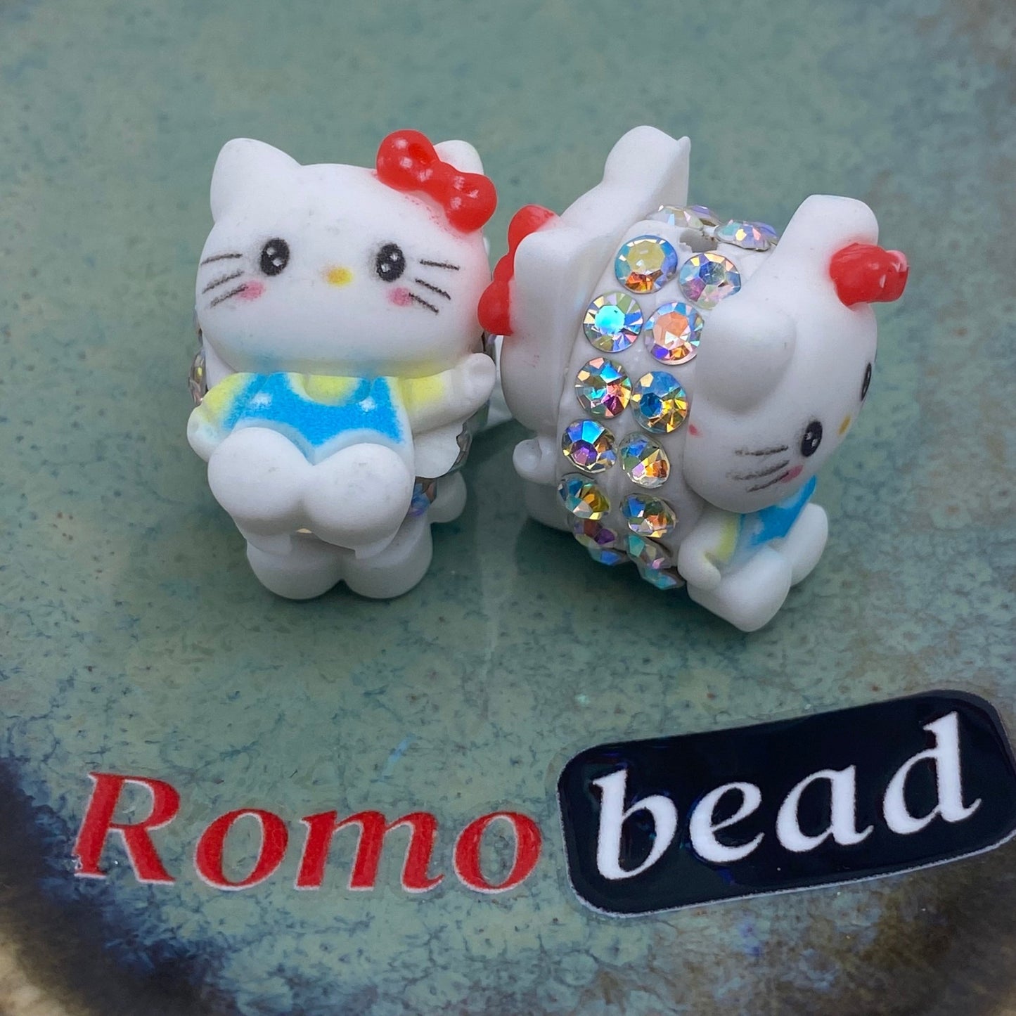 145. Fancy beads - Romo bead