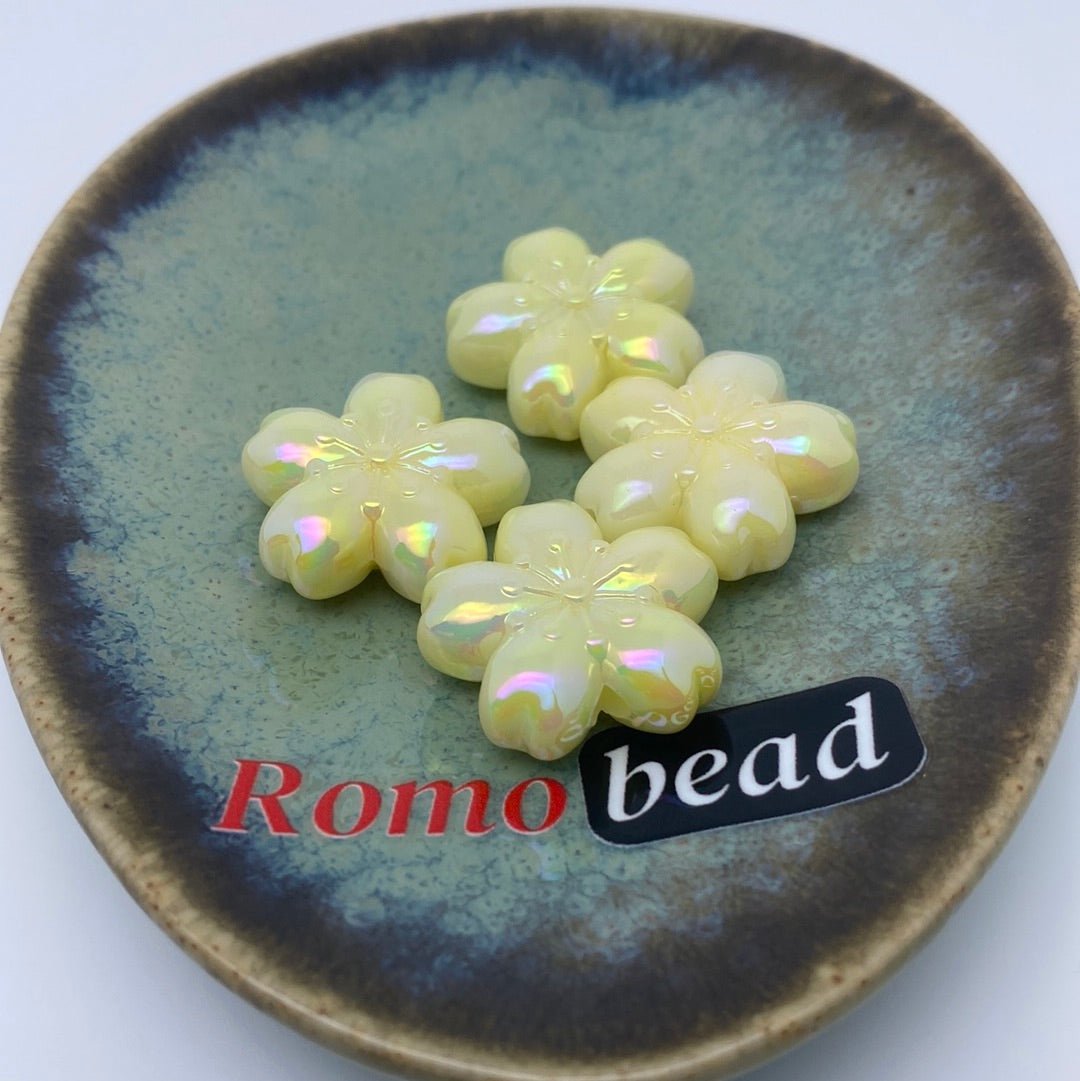 15. flower beads - Romo bead