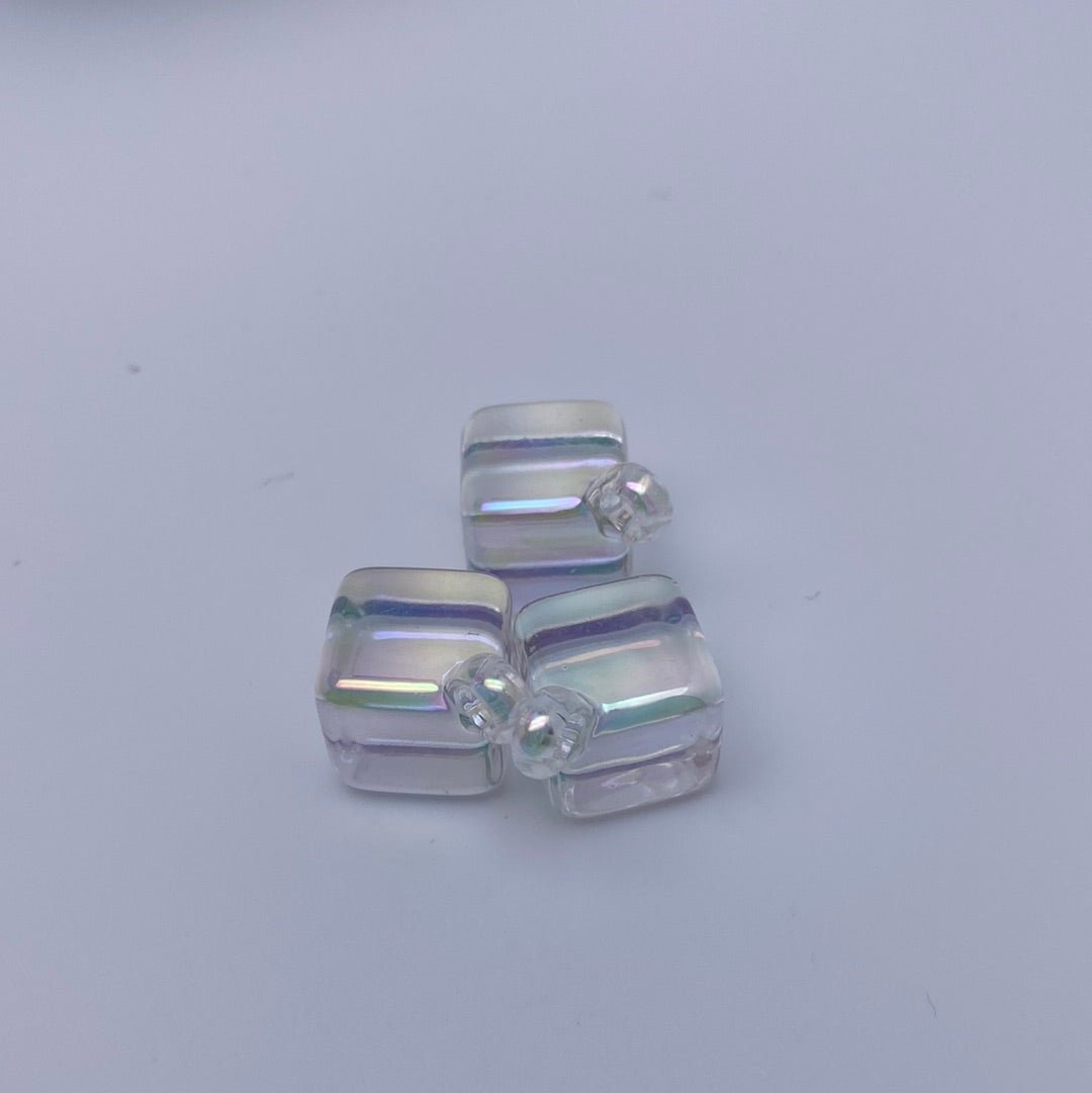 18. clear UV pendant cube beads - Romo bead