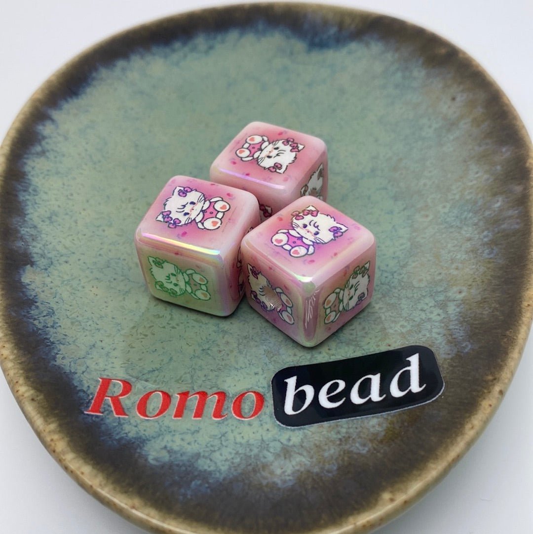 19. charector print cube - Romo bead