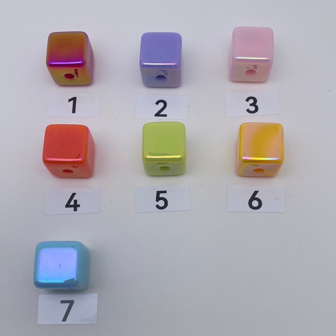 20. cube beads - Romo bead