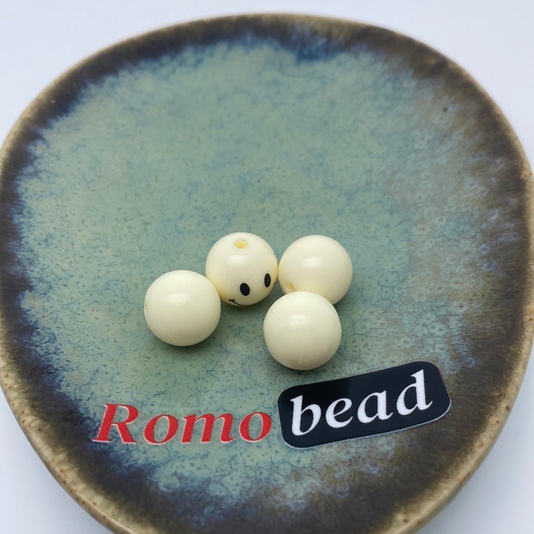 24. emoji round beads - Romo bead