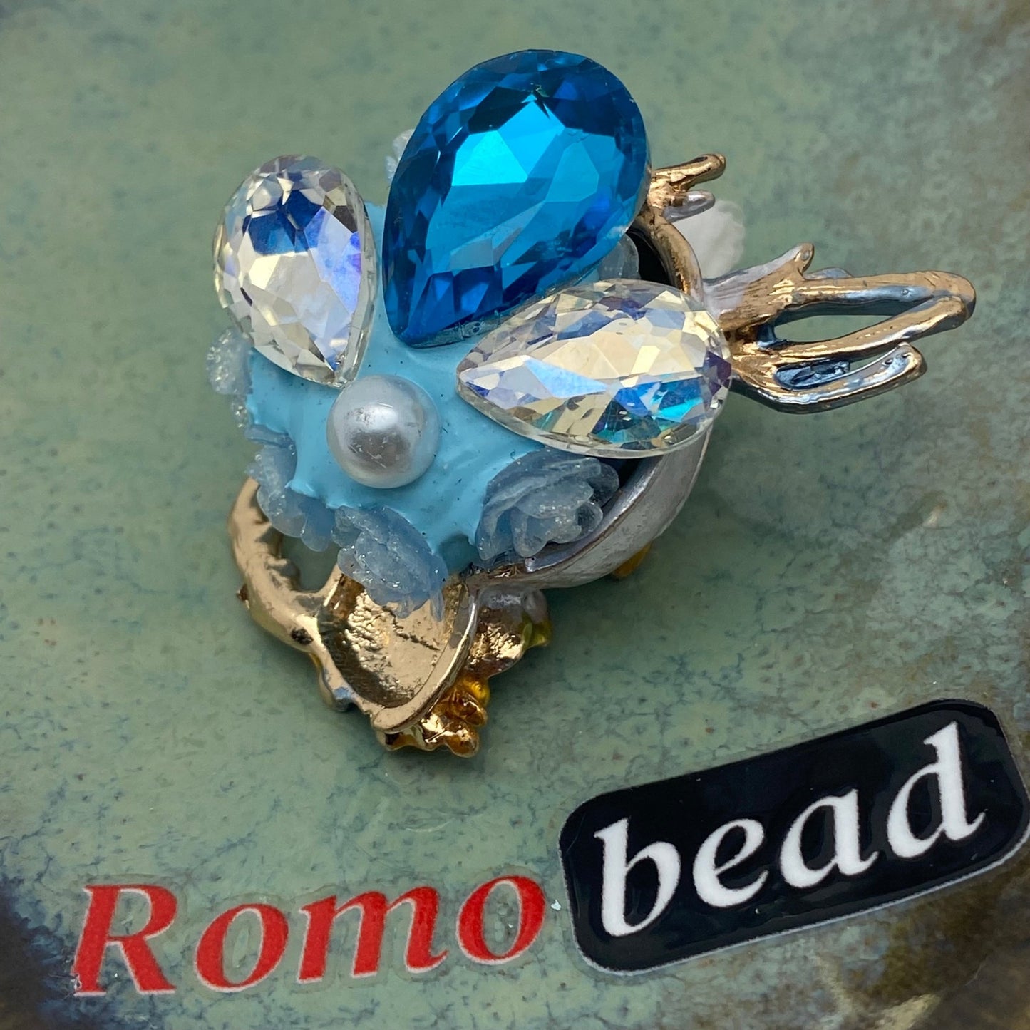 272.Supper fancy - Romo bead