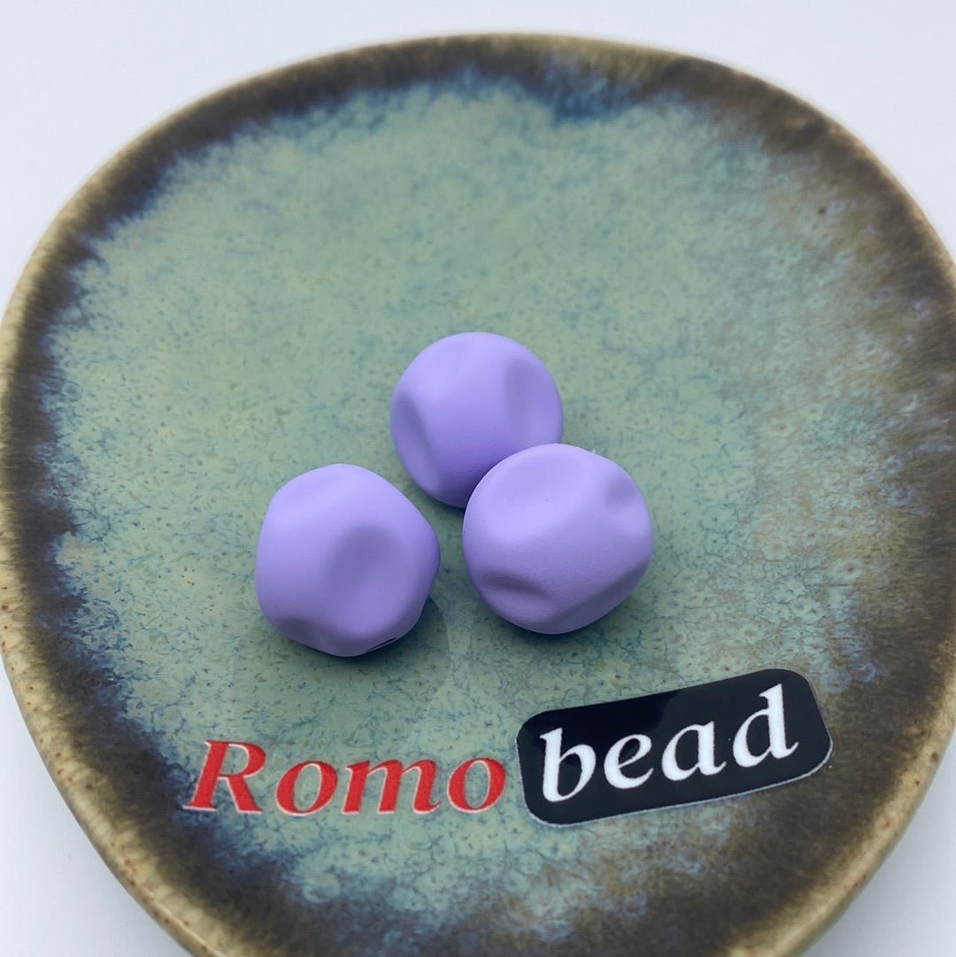 28. - Romo bead