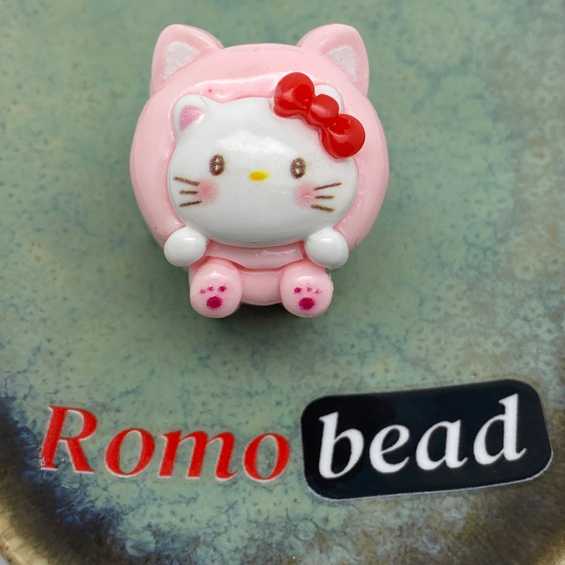 306.supper fancy characters - Romo bead