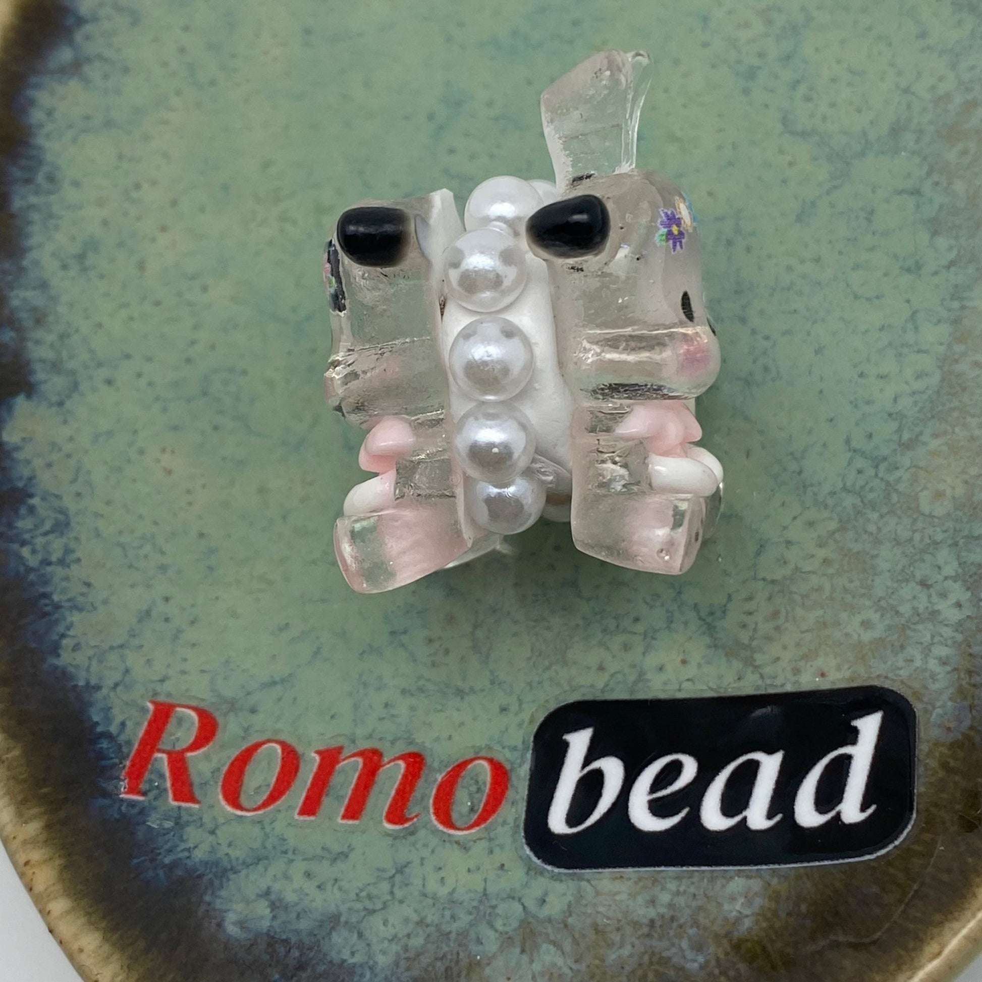 306.supper fancy characters - Romo bead