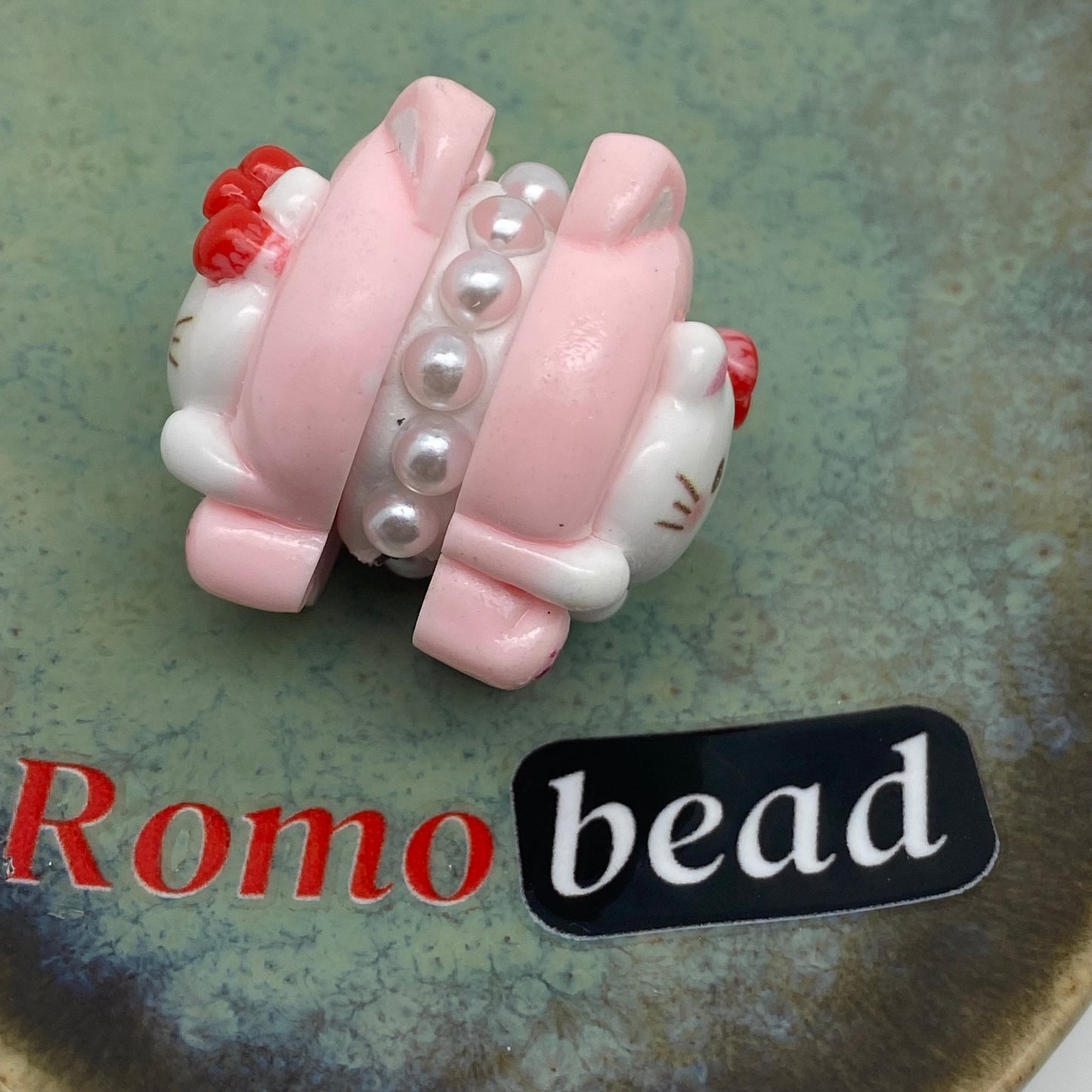 306.supper fancy characters - Romo bead