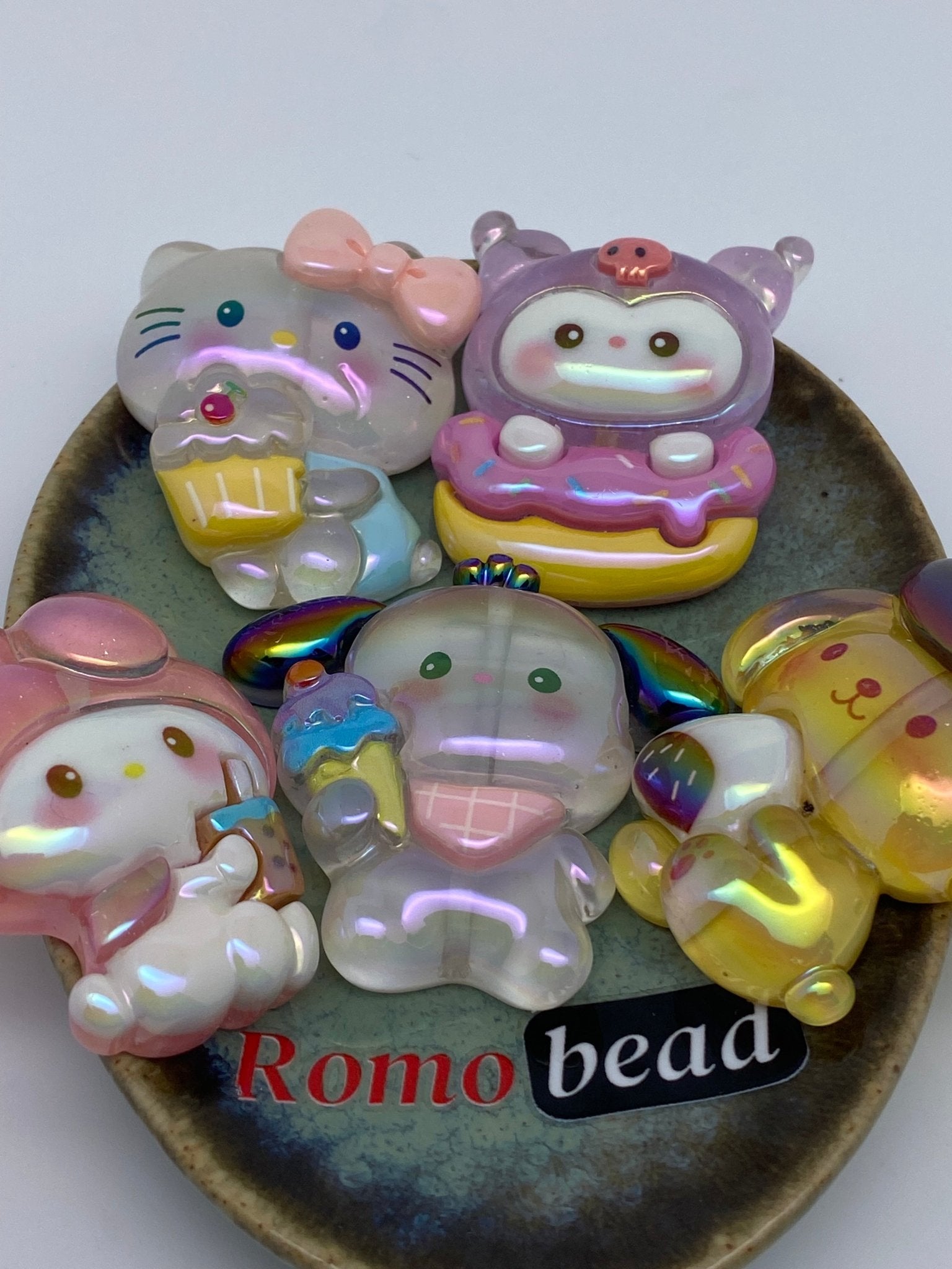 323.character beads,face is luminous and glowing at dark - Romo bead