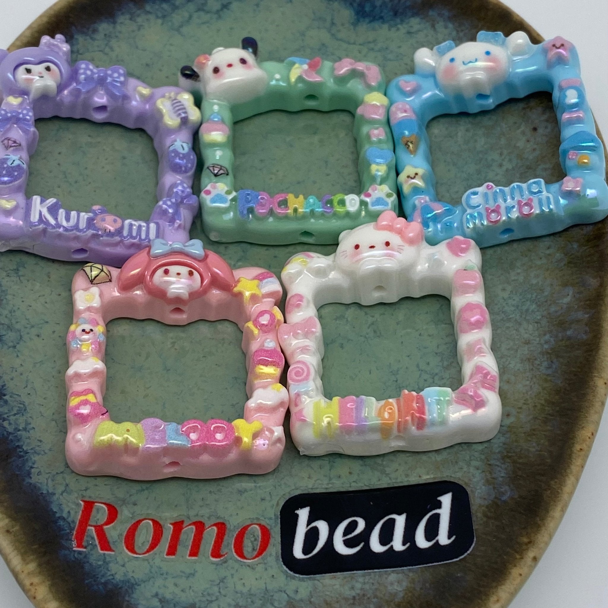 328. Frame character beads - Romo bead