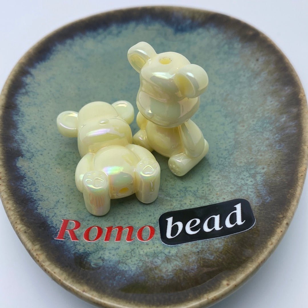 34. Shiny,silver, gold bear beads - Romo bead