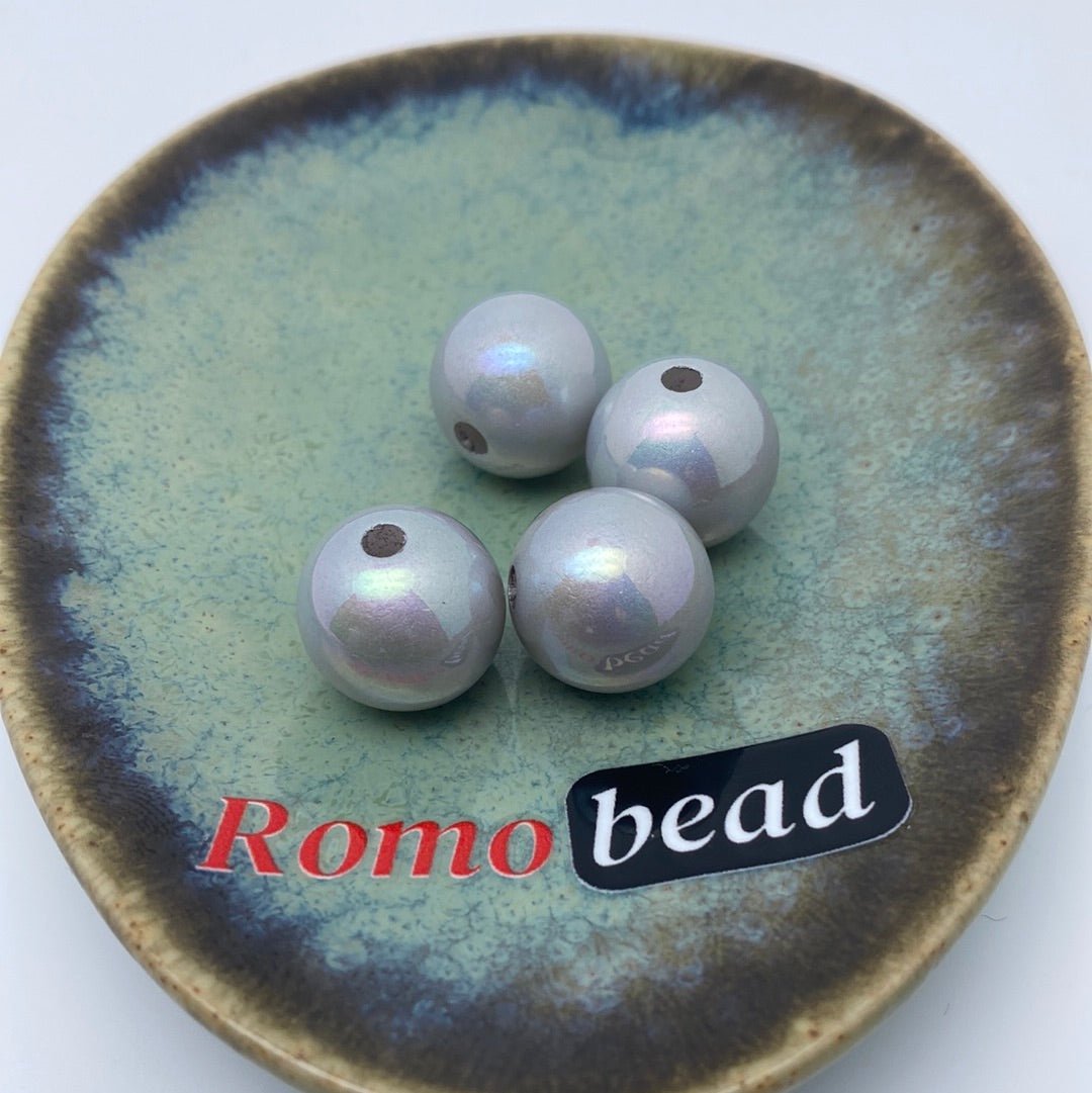 40. 16mm round beads - Romo bead