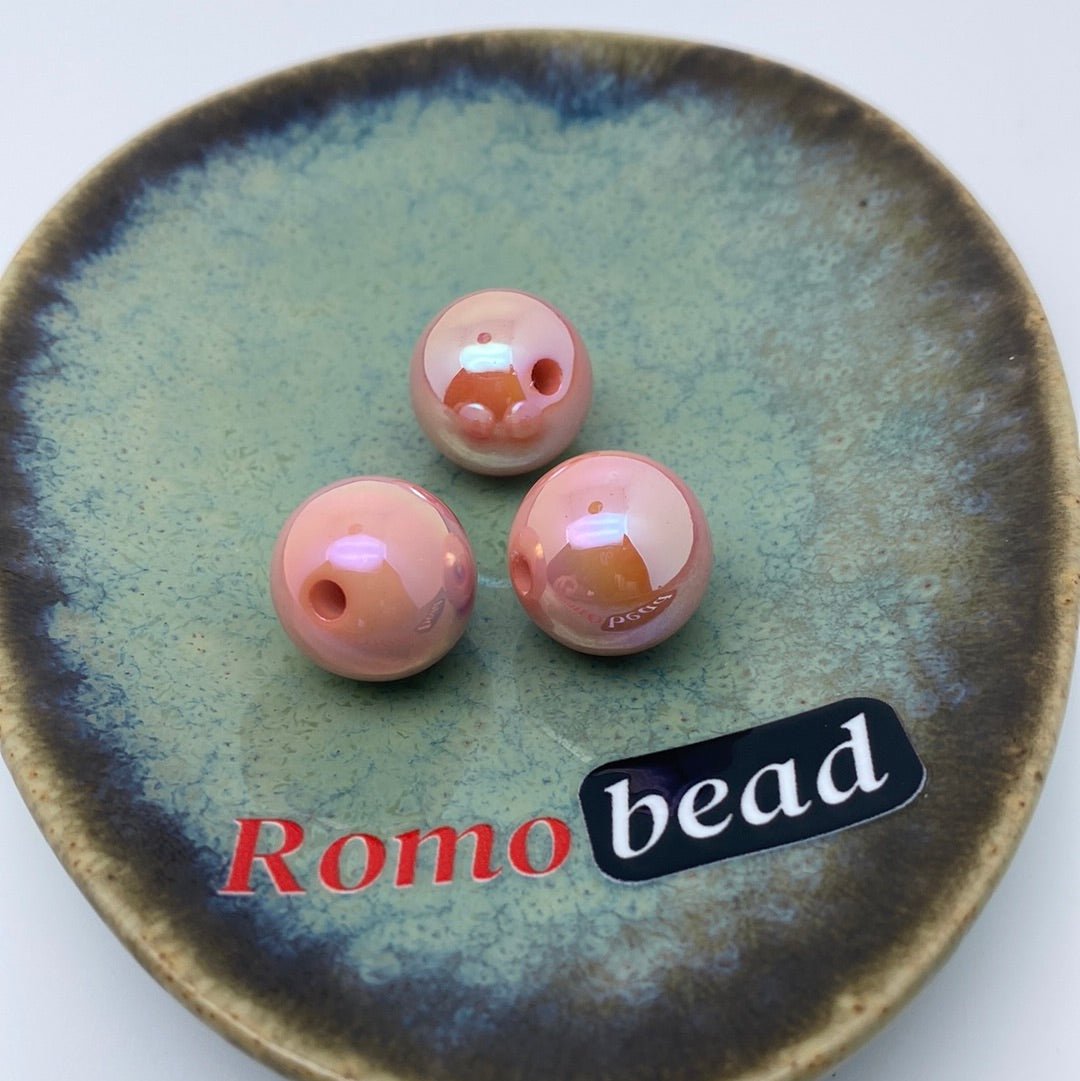 47. 16mm Round UV beads - Romo bead