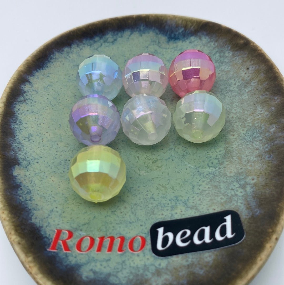 52. Shiny UV disco 16mm beads - Romo bead