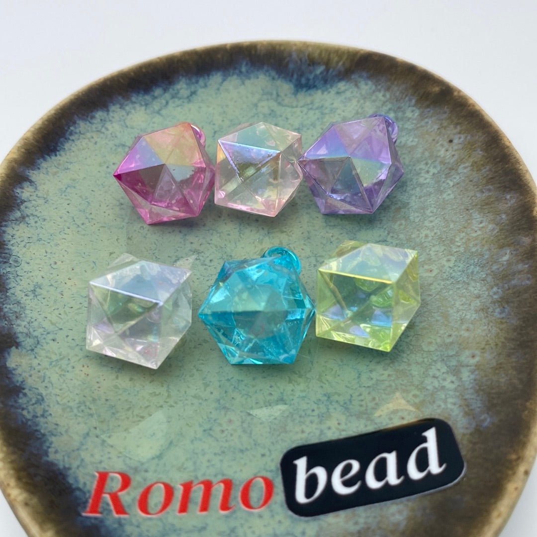 54. Diamond clear pendant beads - Romo bead