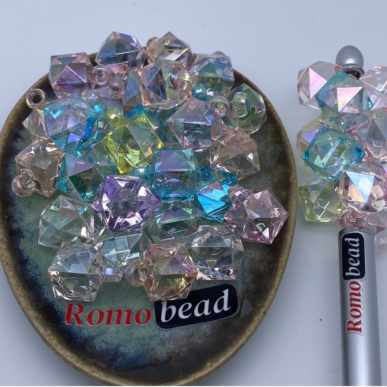 55. clear UV pendant Diamond beads - Romo bead