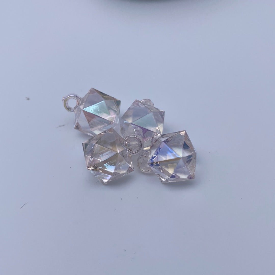 55. clear UV pendant Diamond beads - Romo bead