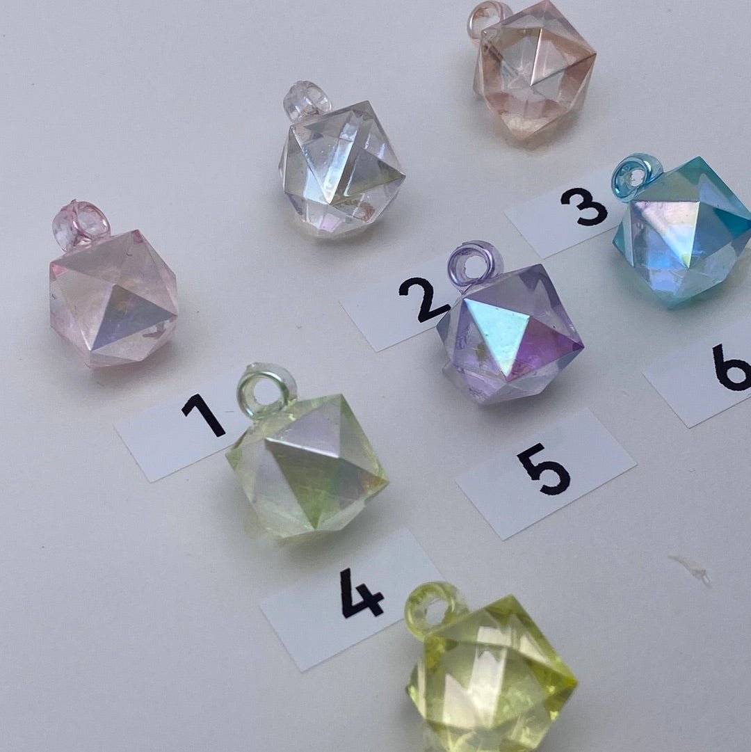 55. clear UV pendant Diamond beads - Romo bead