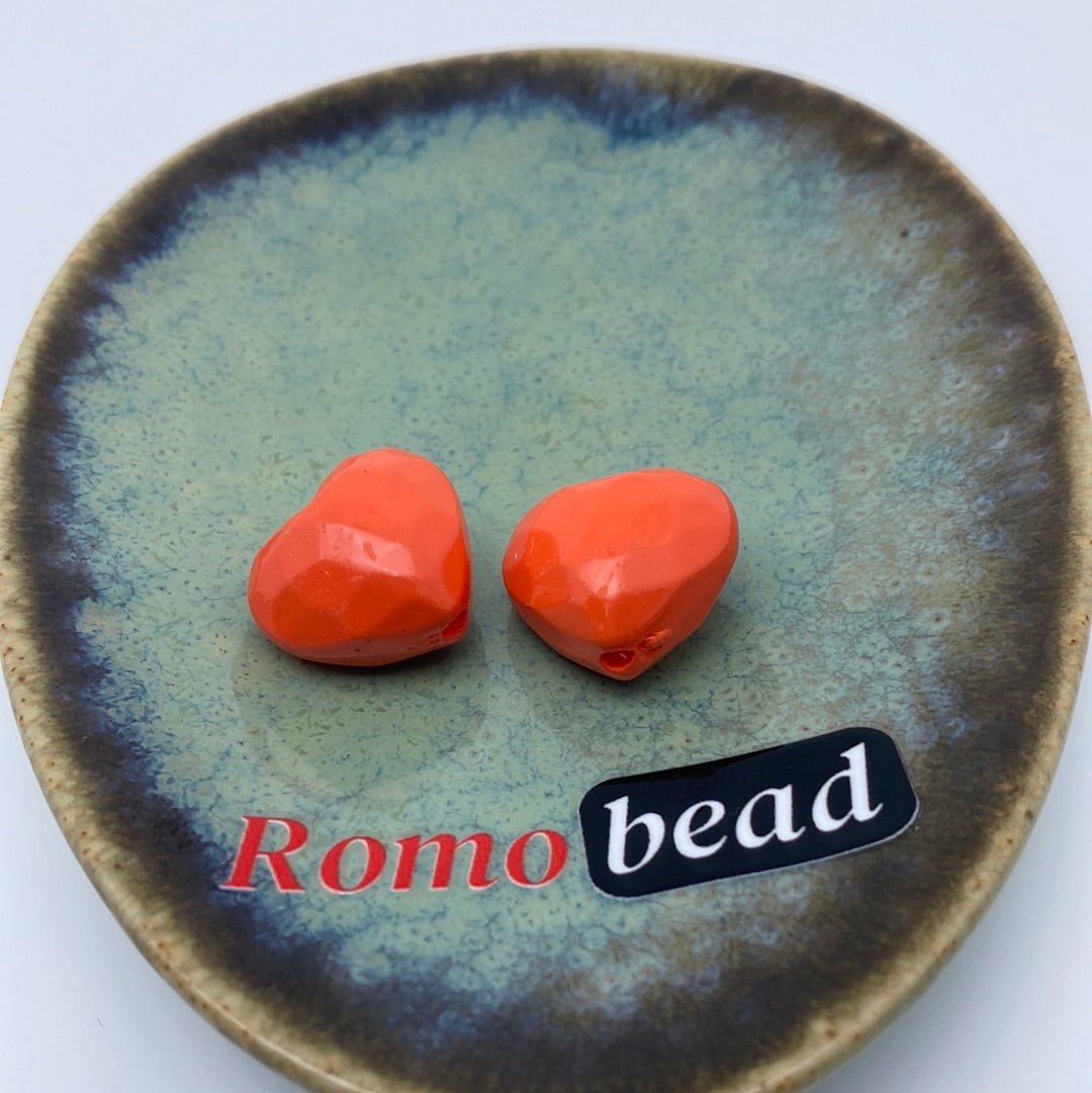 58. heart beads - Romo bead