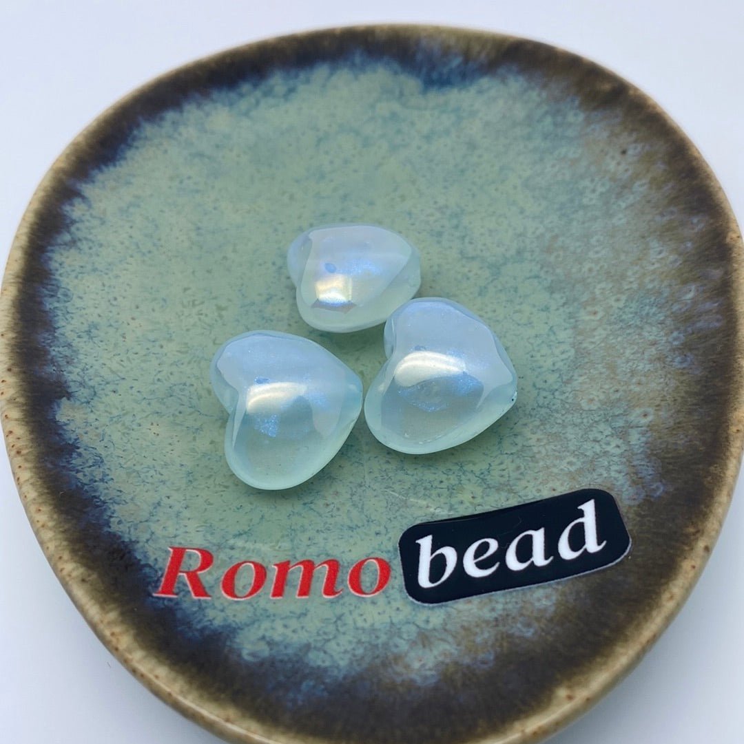 59. clear heart beads - Romo bead