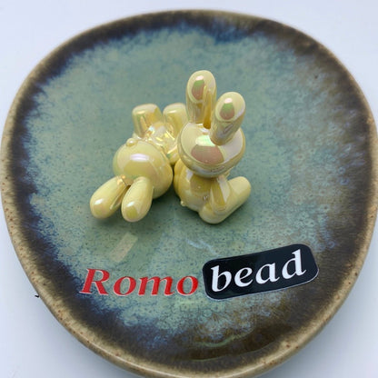 62. rabbit Uv beads - Romo bead