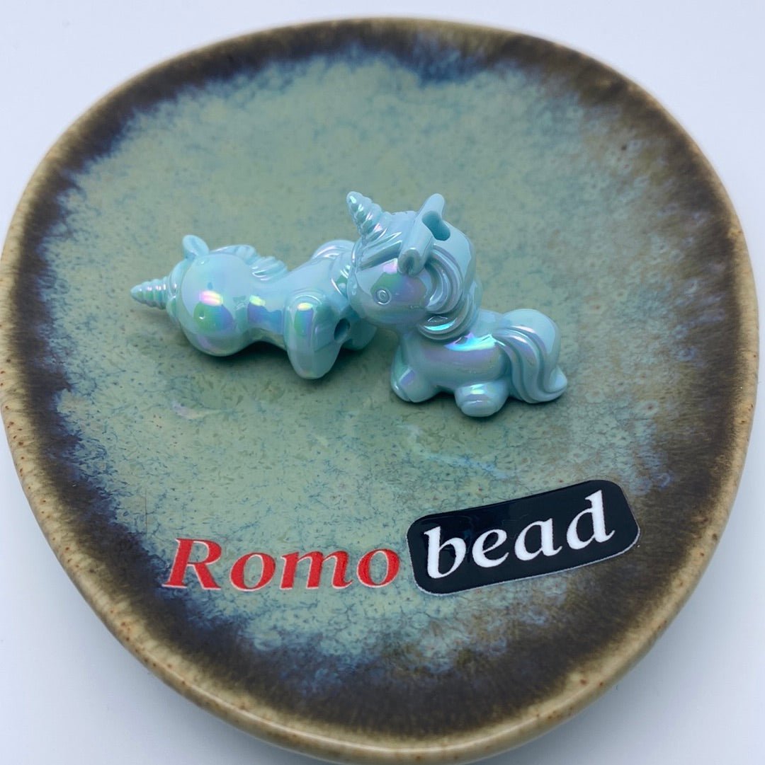 63. unicorn uv beads - Romo bead