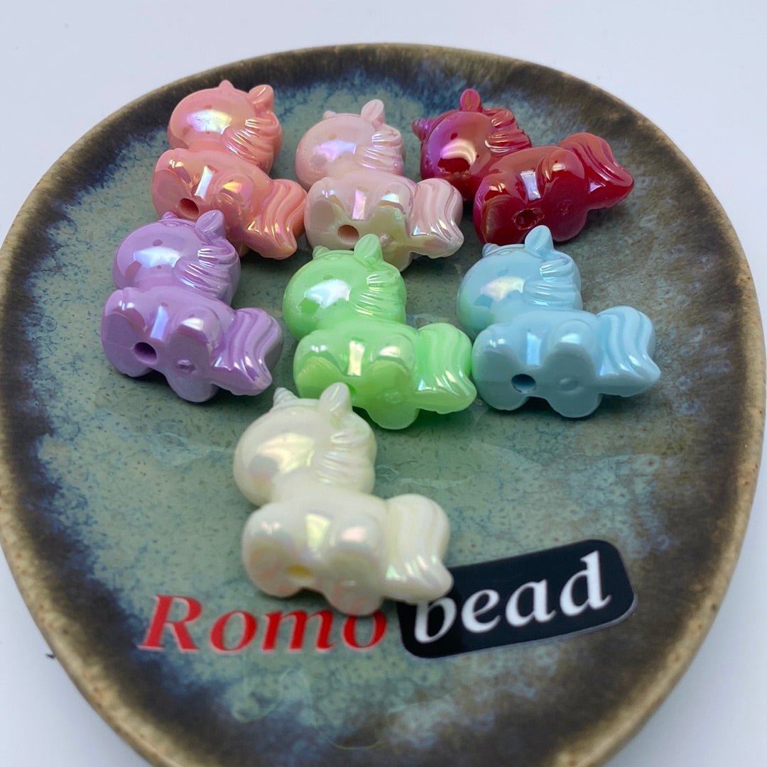 63. unicorn uv beads - Romo bead