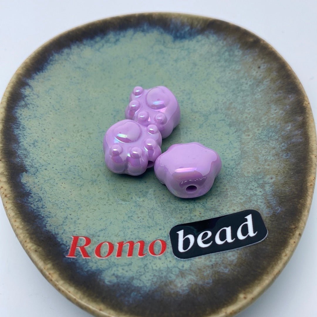 65. paw claws uv beads - Romo bead