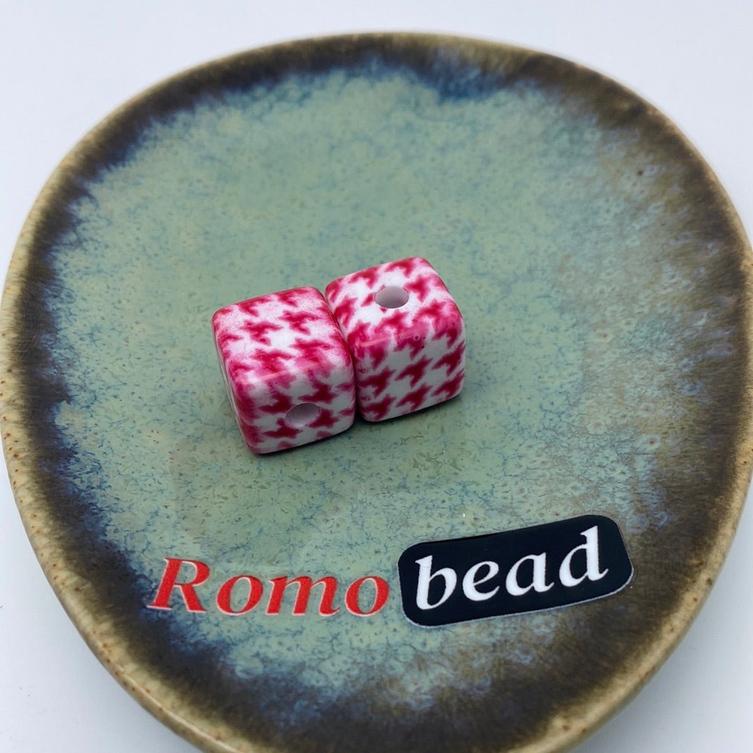 67. cube print beads - Romo bead