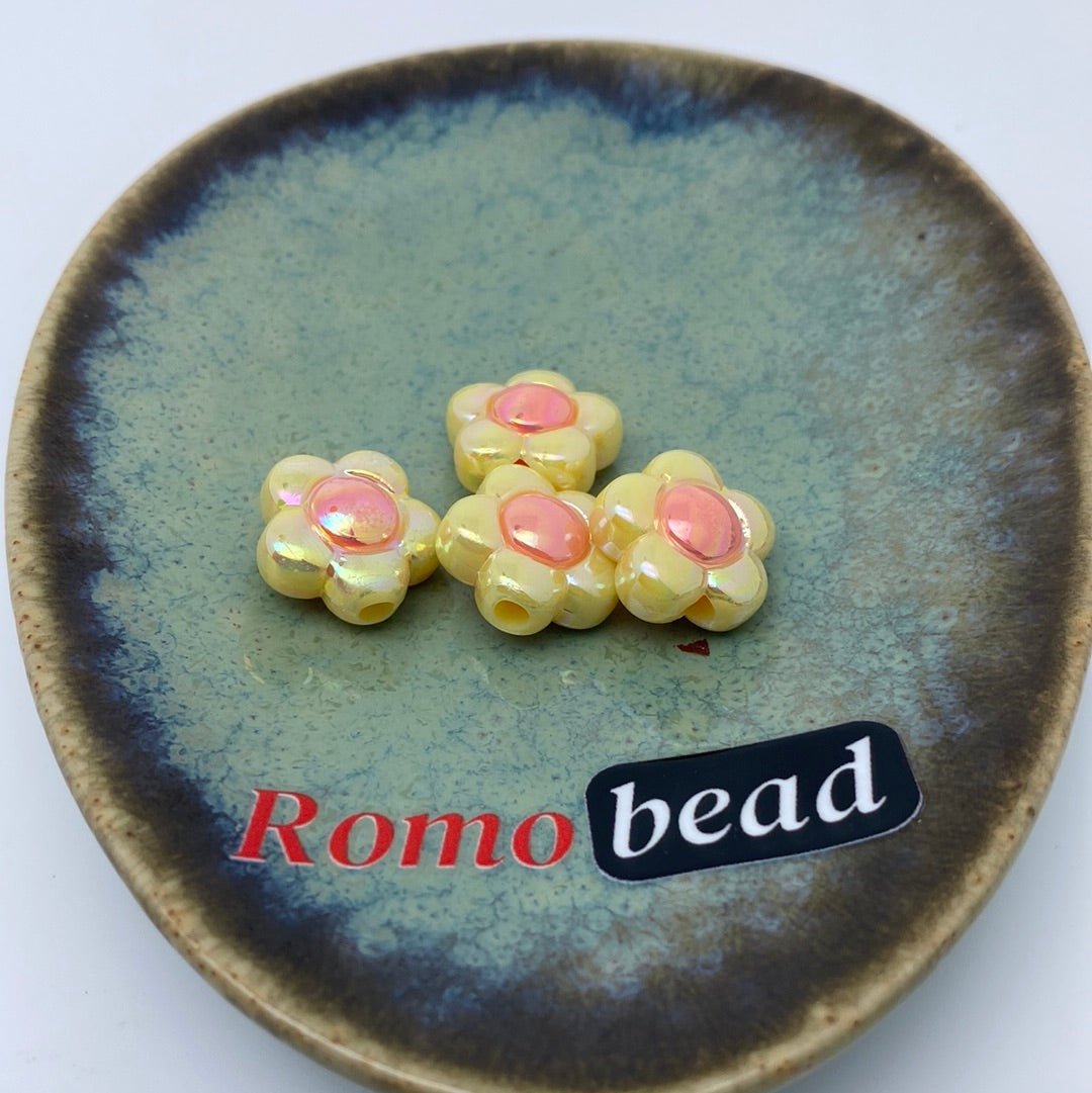 69. flower uv beads - Romo bead