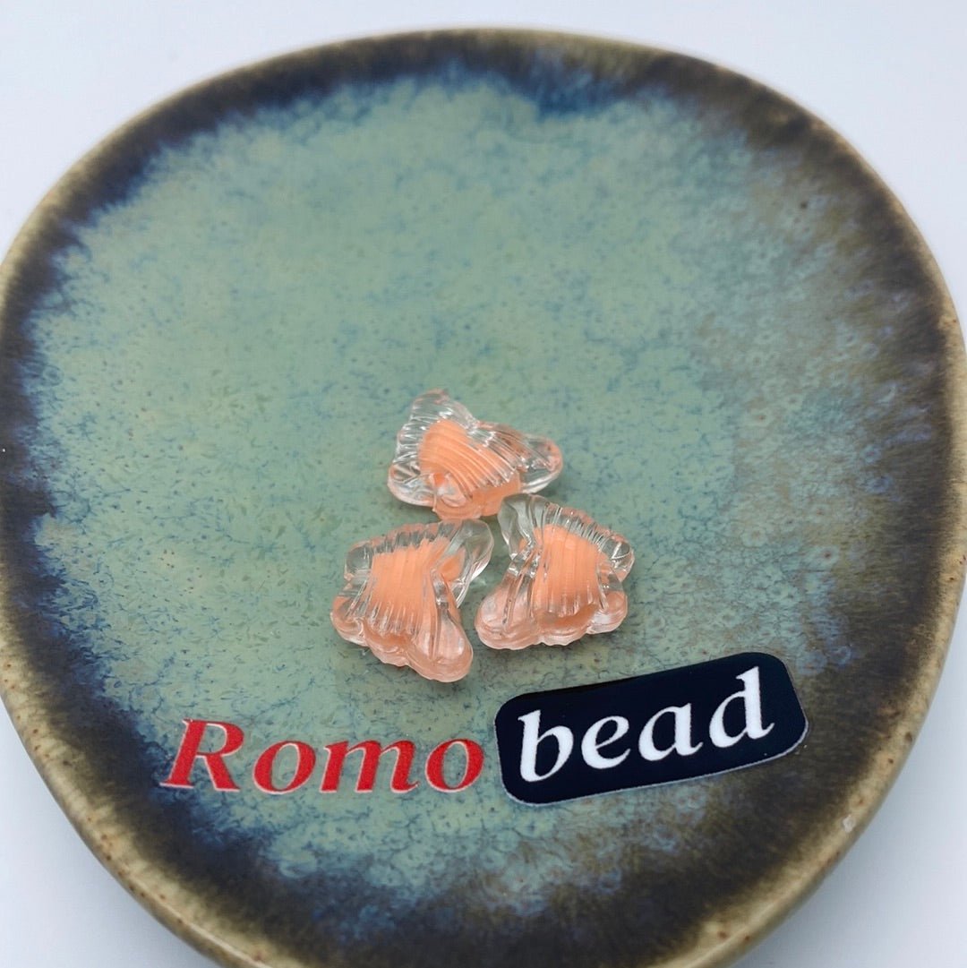 74. butterfly and rabbit head clear beads - Romo bead