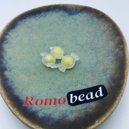 78. clear and frosted candy beads - Romo bead