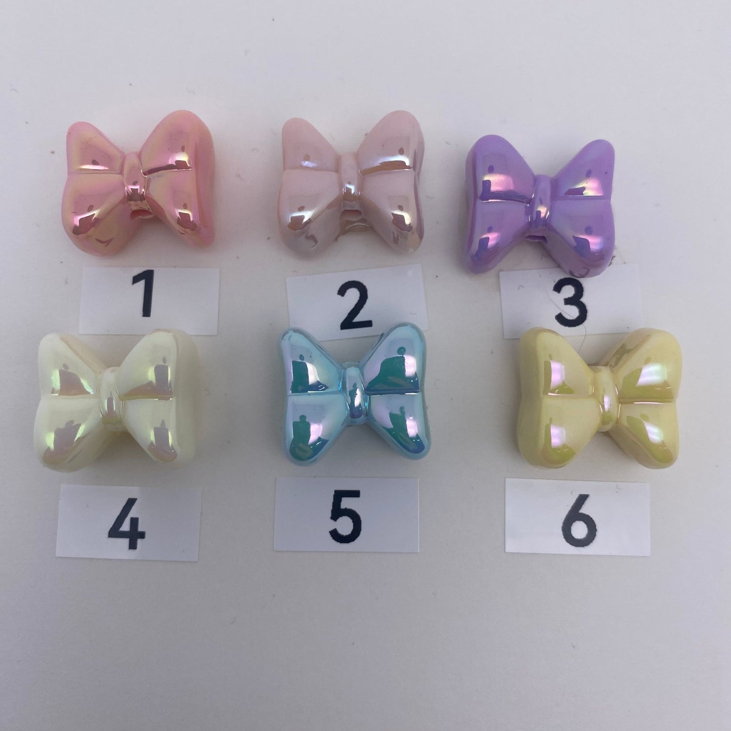 89. Bow Uv beads - Romo bead