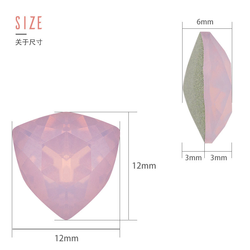 Fat triangle pointed bottom, special-shaped crystal diamond, tiger head glass diamond, clothing, shoes, bags, accessories, accessories, fat triangle rhinestone
