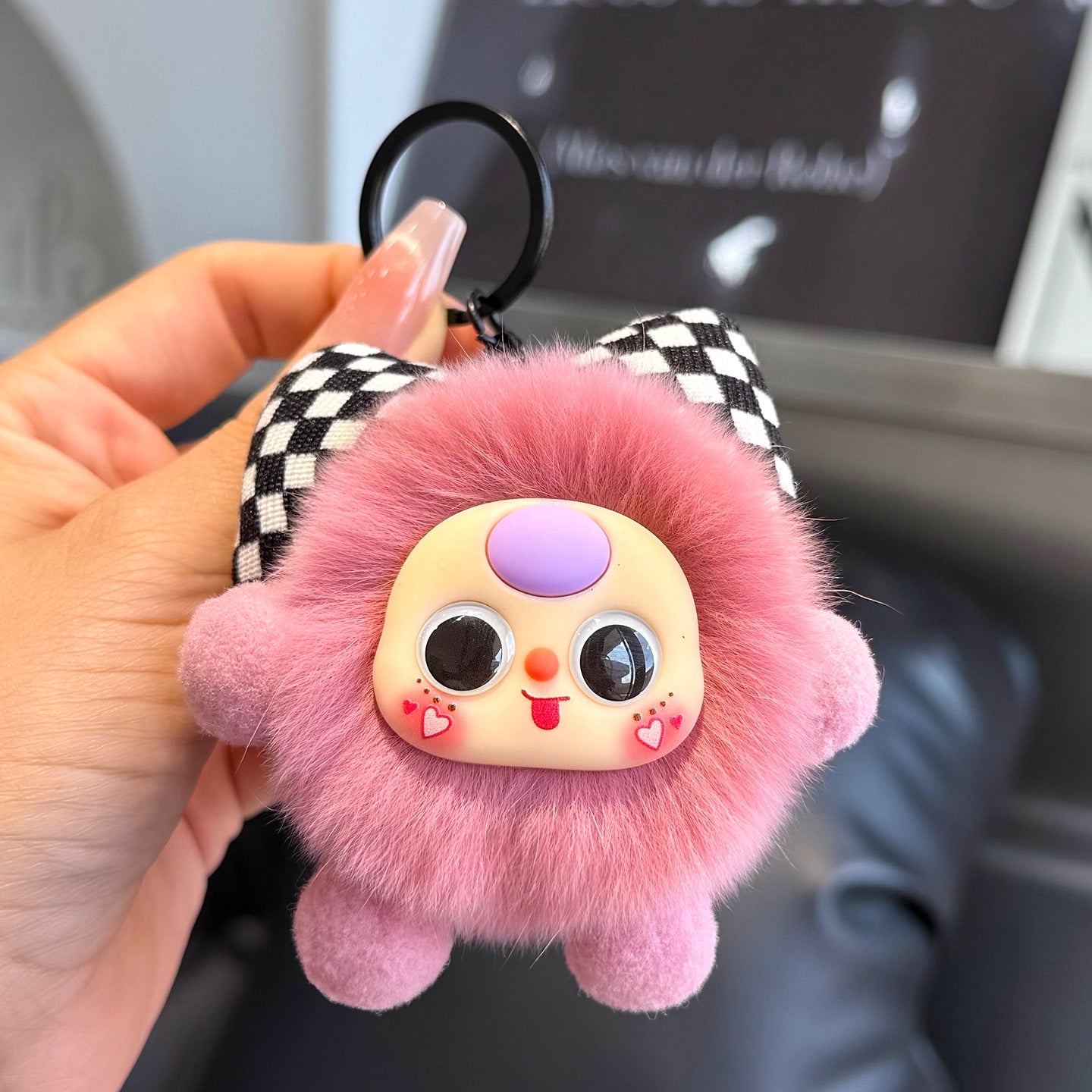 Imitation otter rabbit fur bow, small briquettes, car keychain pendants, exquisite dolls, cartoon dolls, school bags, bag ornaments