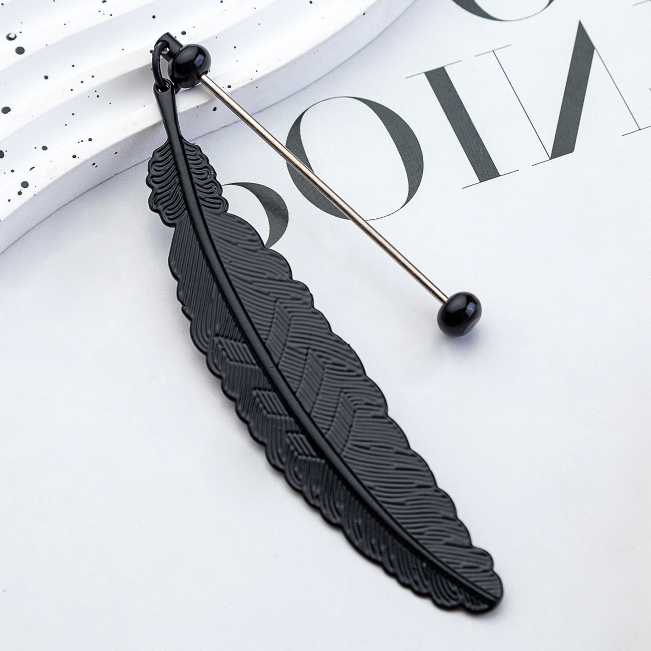 DIY Beaded Feather Bookmark - Primary School Graduation Anniversary Souvenir Metal Bookmark Children's Cute Bookcase Pendant