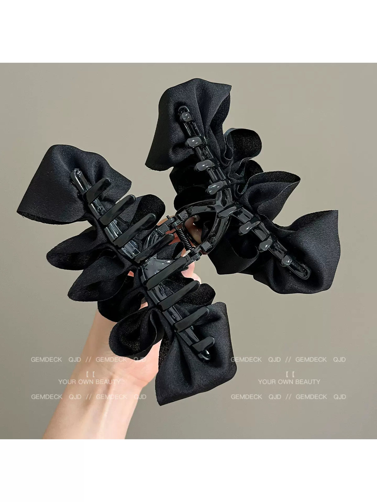 High-end cloud bubble grab clip for women, large Korean elegant temperament, back bun, shark hair clip, hair clip headwear