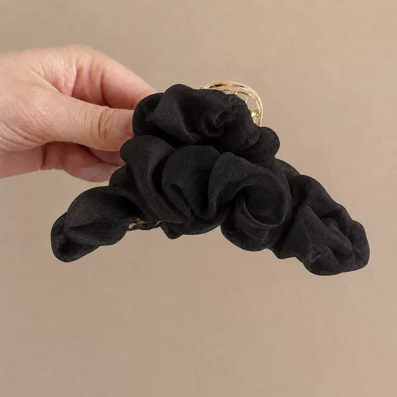 Korean Style Super Fairy Pleated Mesh Claw Clip for Women, 2026 New Large Shark Hair Clip at the Back of the Head, Updo Hair Clip